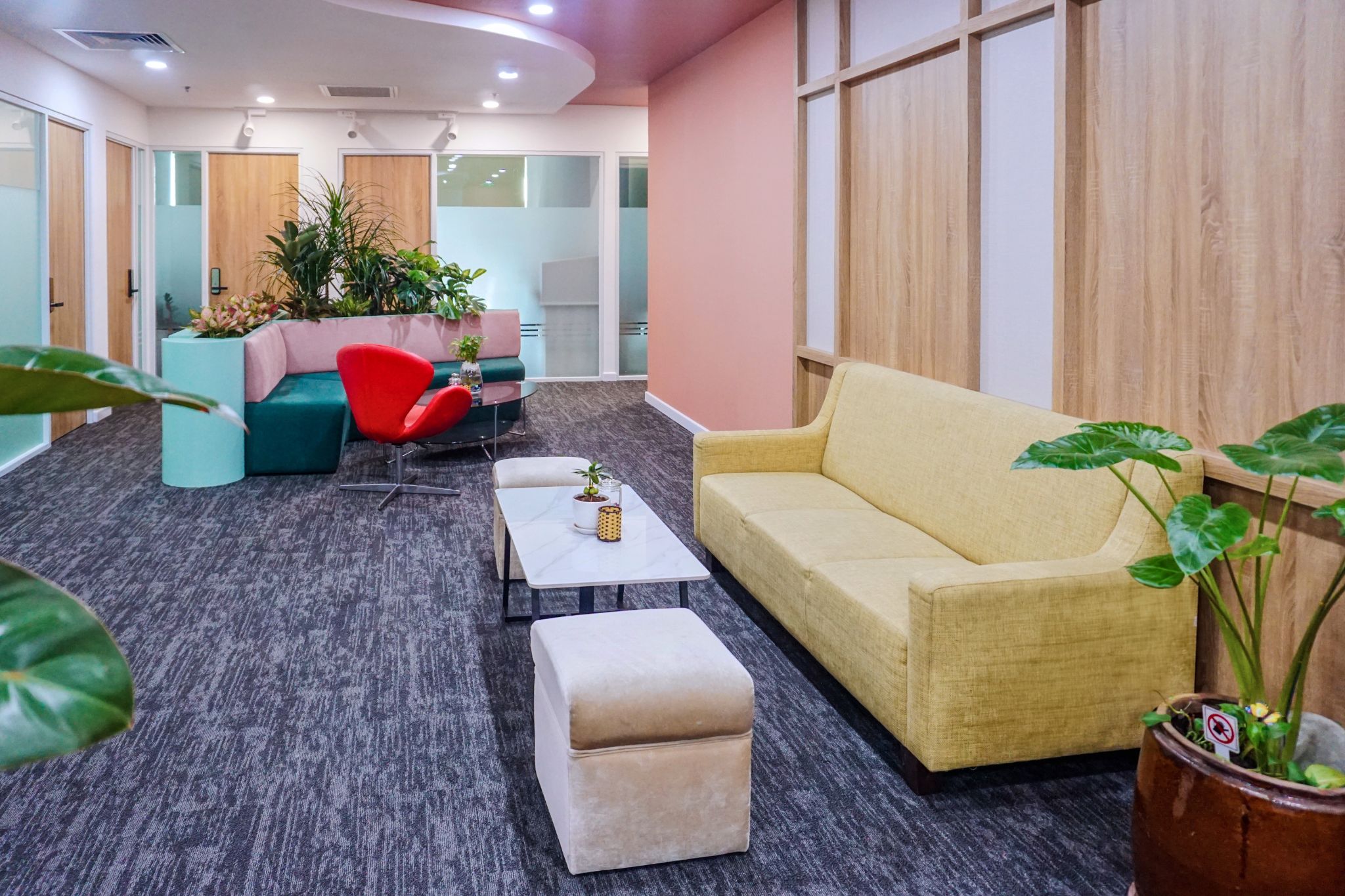 Sảnh tiếp khách chung văn phòng ảo Rosana